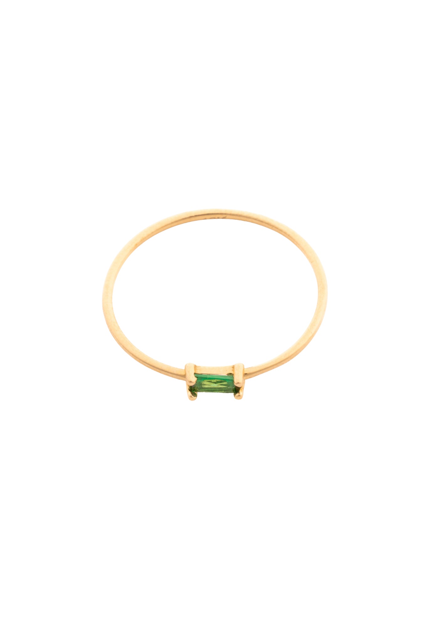 Anillo en 10 kilates con zirconia rectangular verde