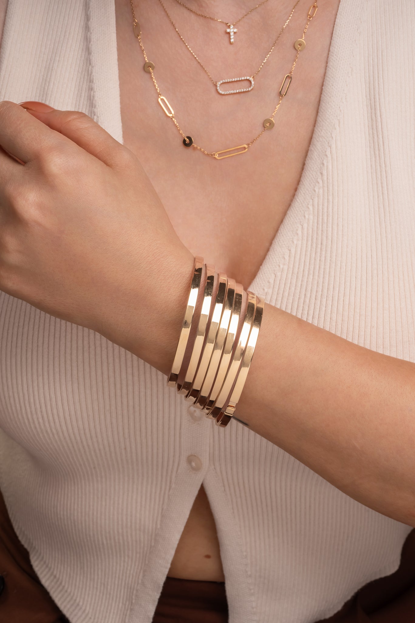 Pulsera semanario 10 kilates forma básica lisa