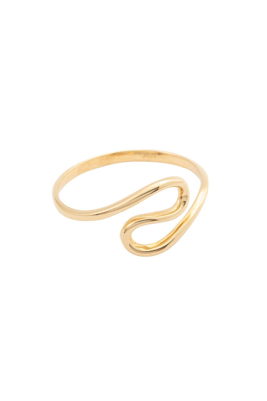 Anillo de oro sólido en 10 kilates con forma de onda lisa..png