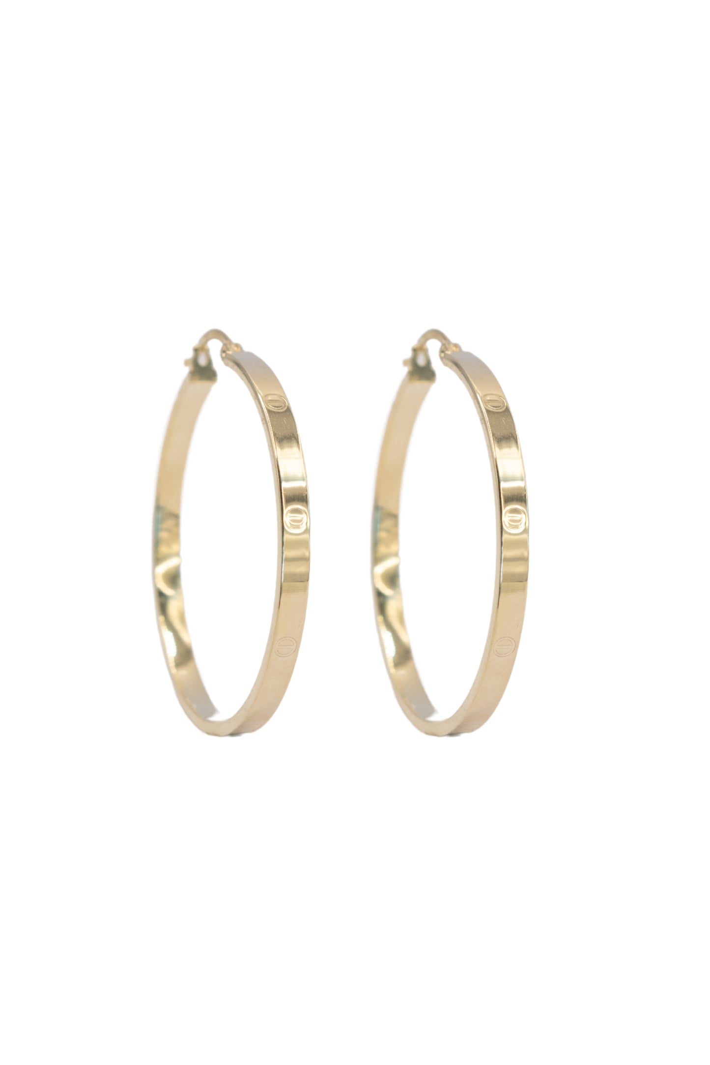 Arracada 10 kilates delgada y clavos lisos tamaño grande..png