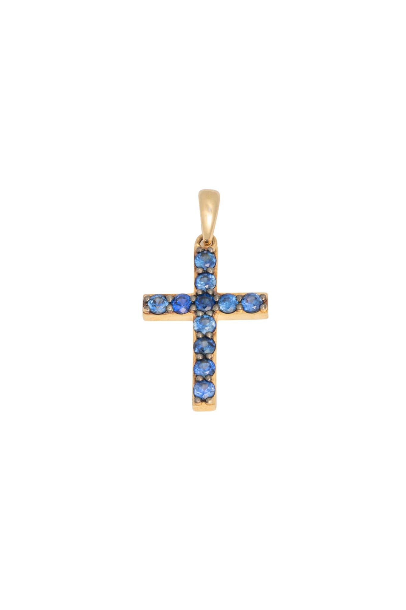 Dije 14K en forma de cruz con zafiros incrustados..png