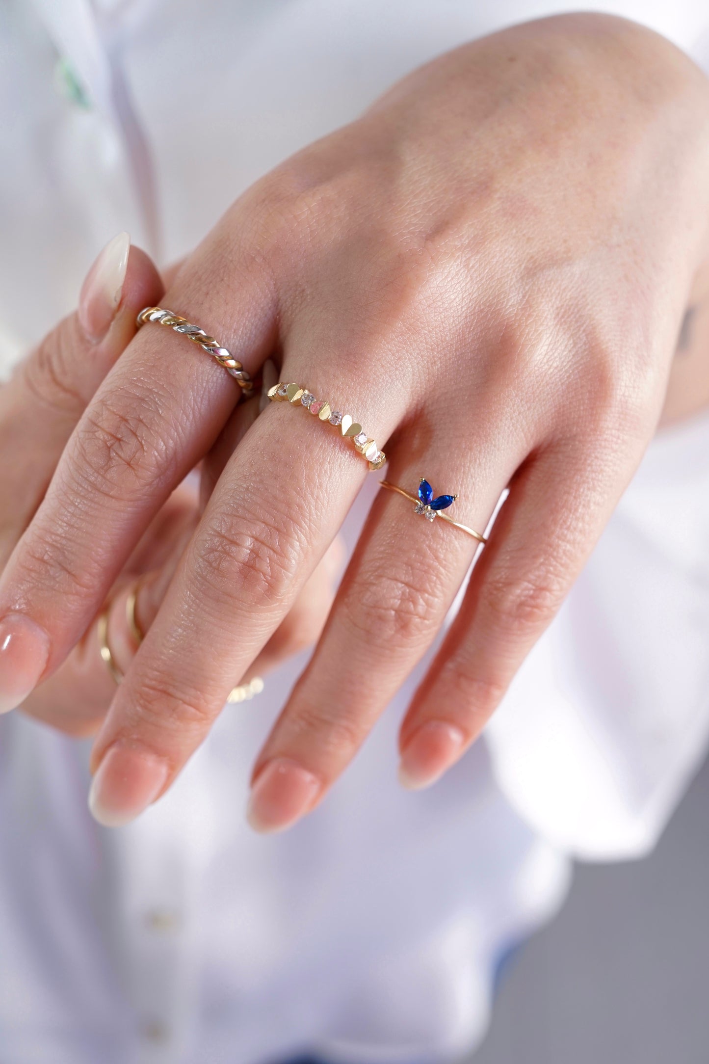 GOLD RING 486