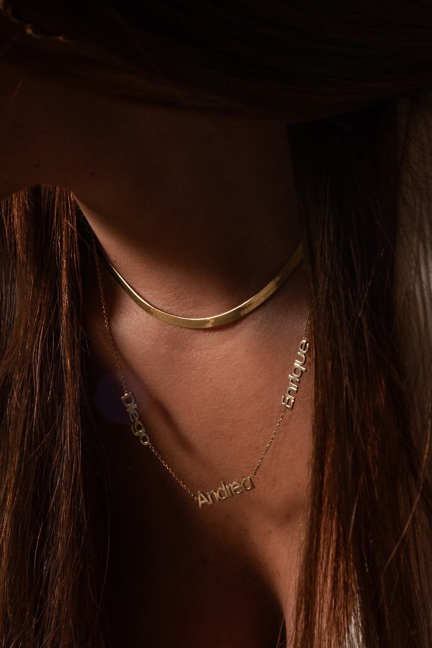 Collar De Oro Sólido Personalizado Varios Nombres Letra Molde
