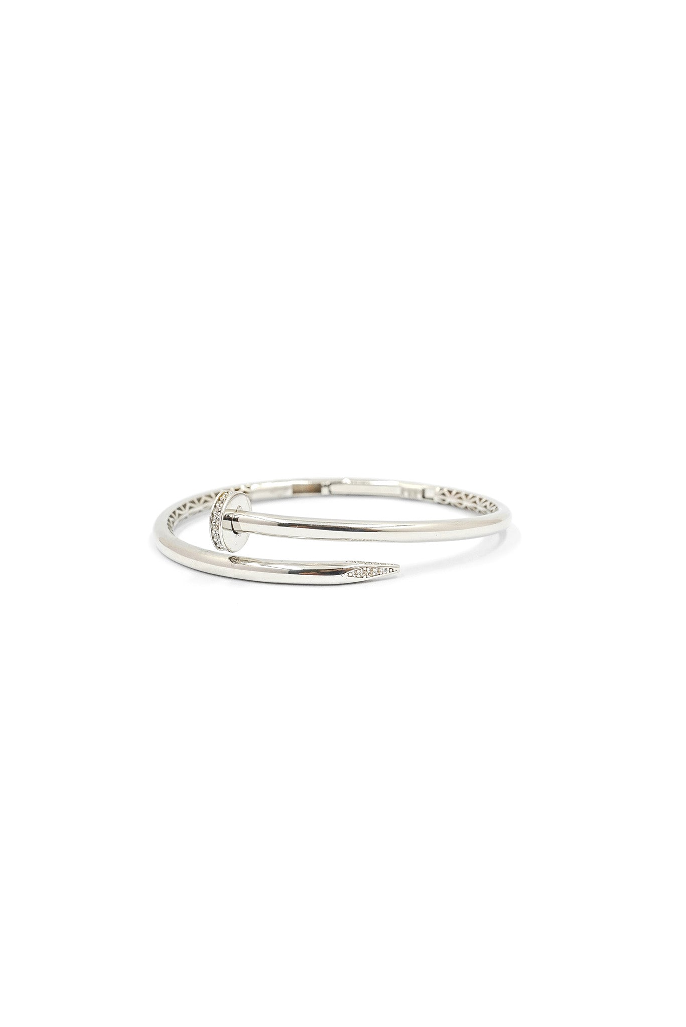 Pulsera aro 14 kilates clavo en oro blanco liso y puntas zirconias..png