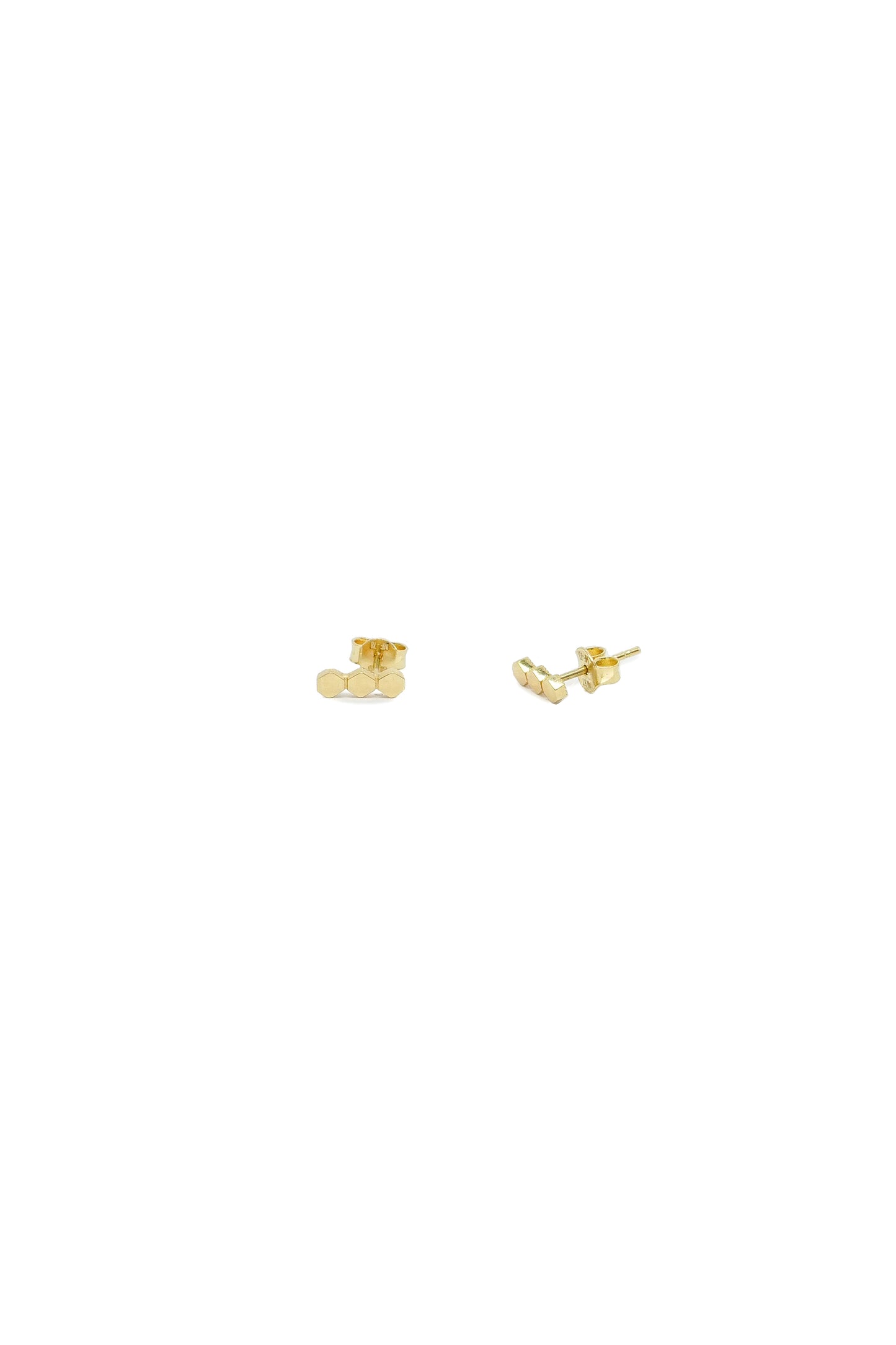 STATEMENT EARINGS 131