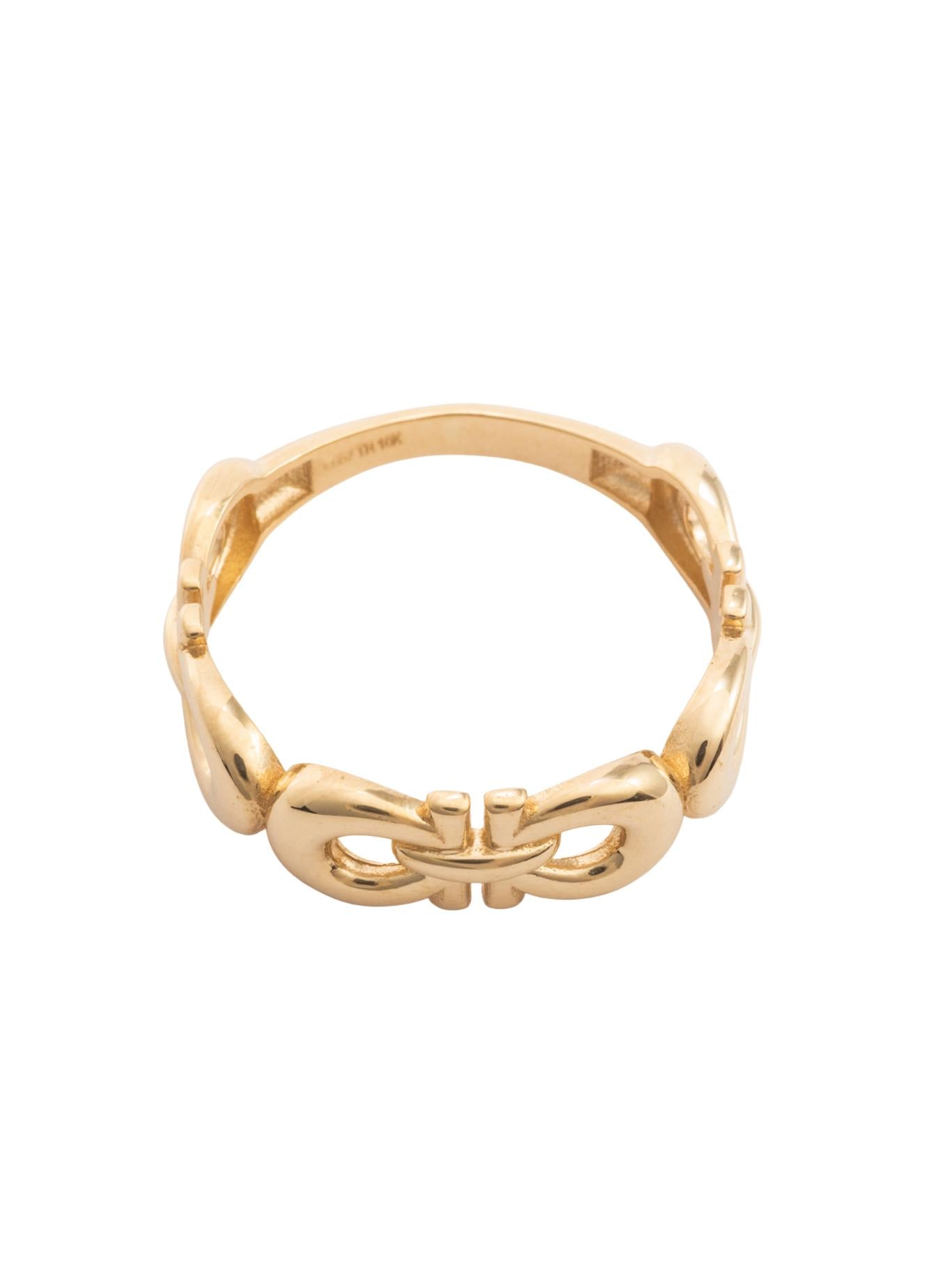 Anillo 10 kilates letras a lisas enlazadas.png