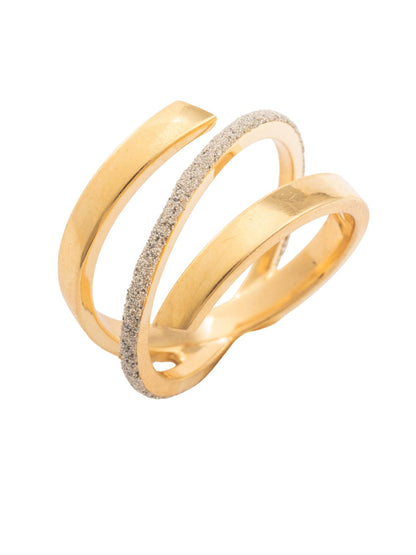 Anillo 10 kilates tres líneas, dos lisas y centro churumbela zirconias minis.png