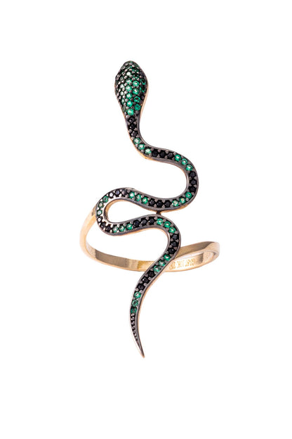 Anillo de 10 kilates con forma de vibora en zirconias.png