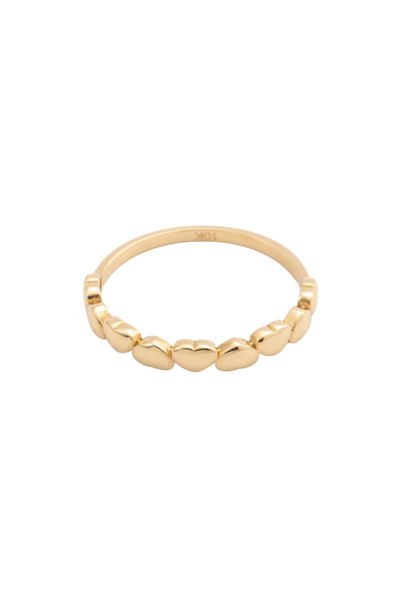 Anillo de oro sólido en 10 kilates con forma de corazones lisos intercalados, arriba y abajo..png
