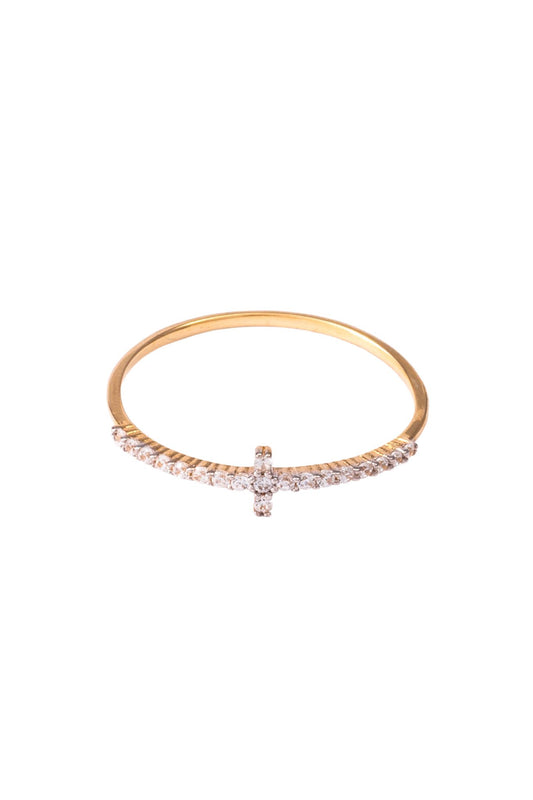 Anillo de oro solido en 10 kilates con forma de cruz en el centro .png
