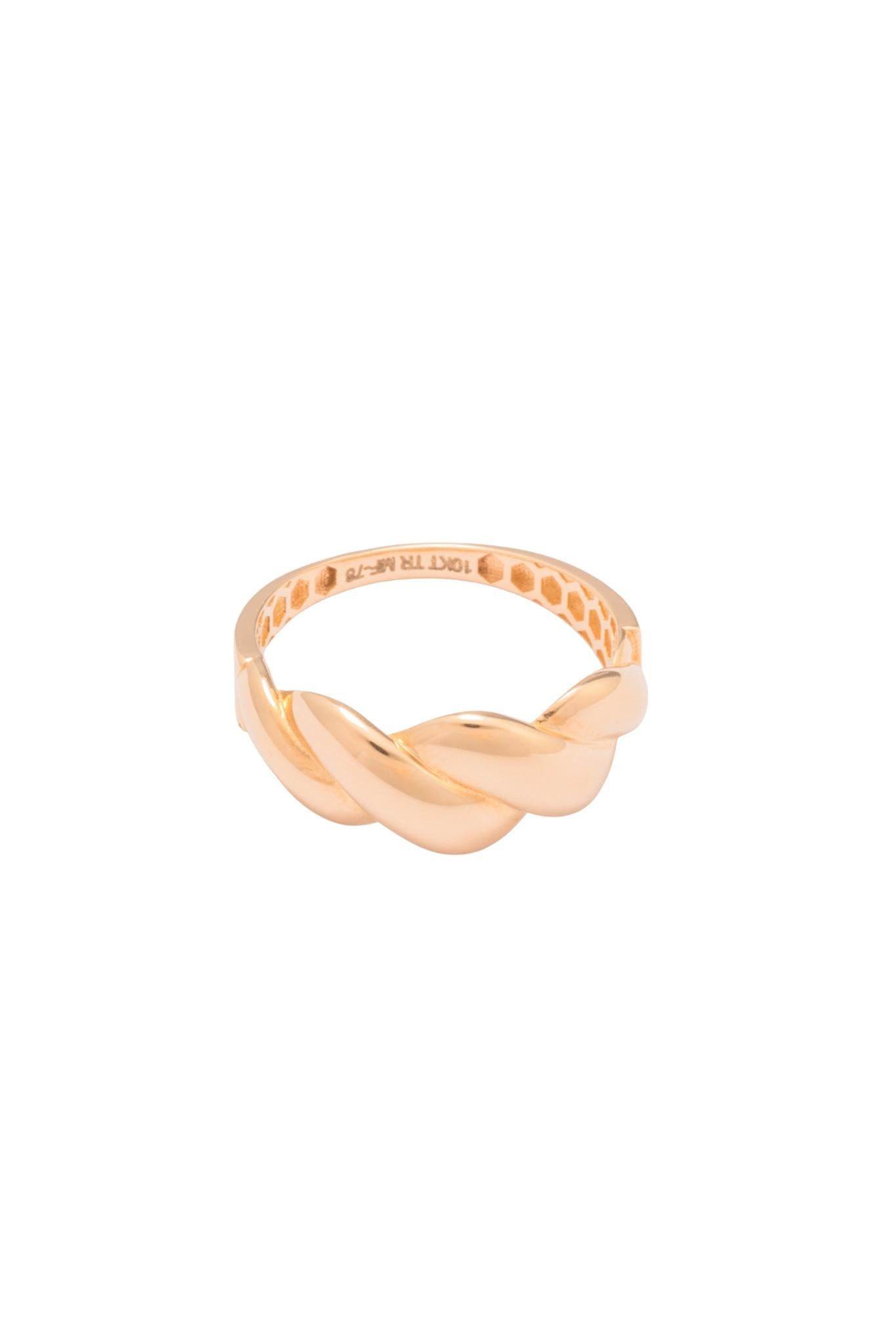 Anillo de oro sólido en 10 kilates con un estilo de trenza.png