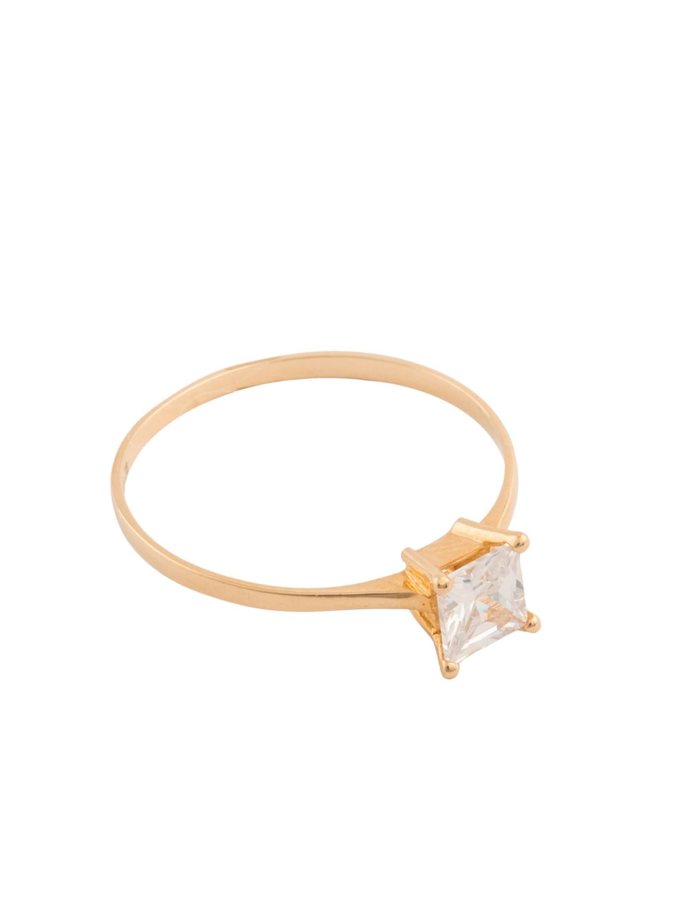 Anillo de oro sólido en 14 kilates con zirconia cuadrada brazo liso delgado..png