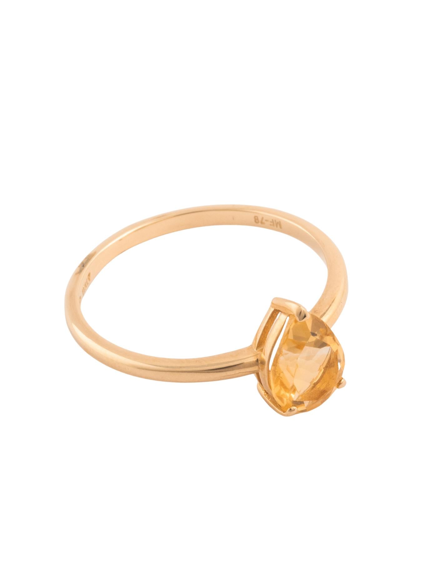Anillo de oro sólido en 14 kilates con zirconia en gota amarilla brazo liso..png