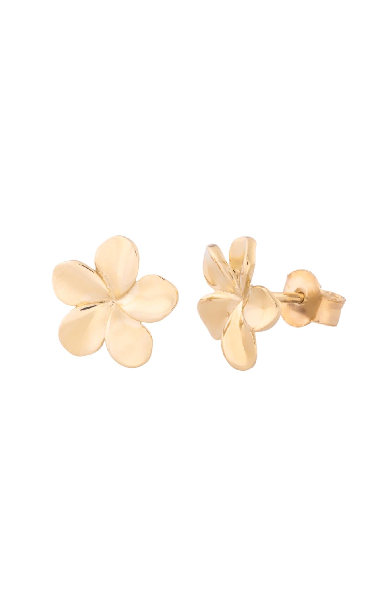 Arete de oro sólido en 10 kilates con forma de flor de cinco pétalos lisos..png