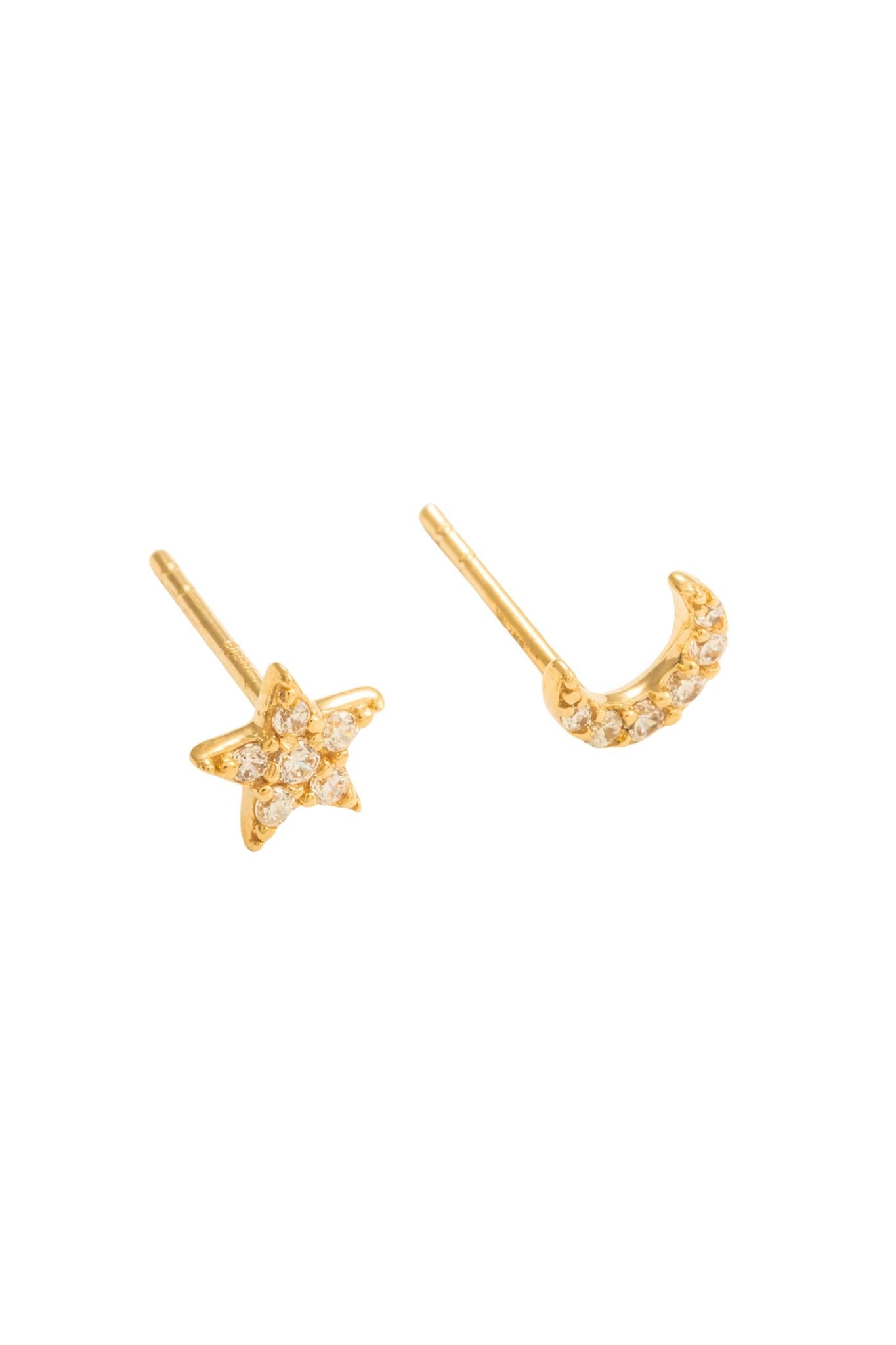 Arete en 10 kilates con luna y estrella de zirconias.png
