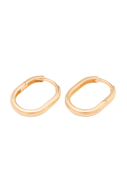 Arracada 10 kilates grosor de cilindro en forma rectangular y esquinas ovaladas..png