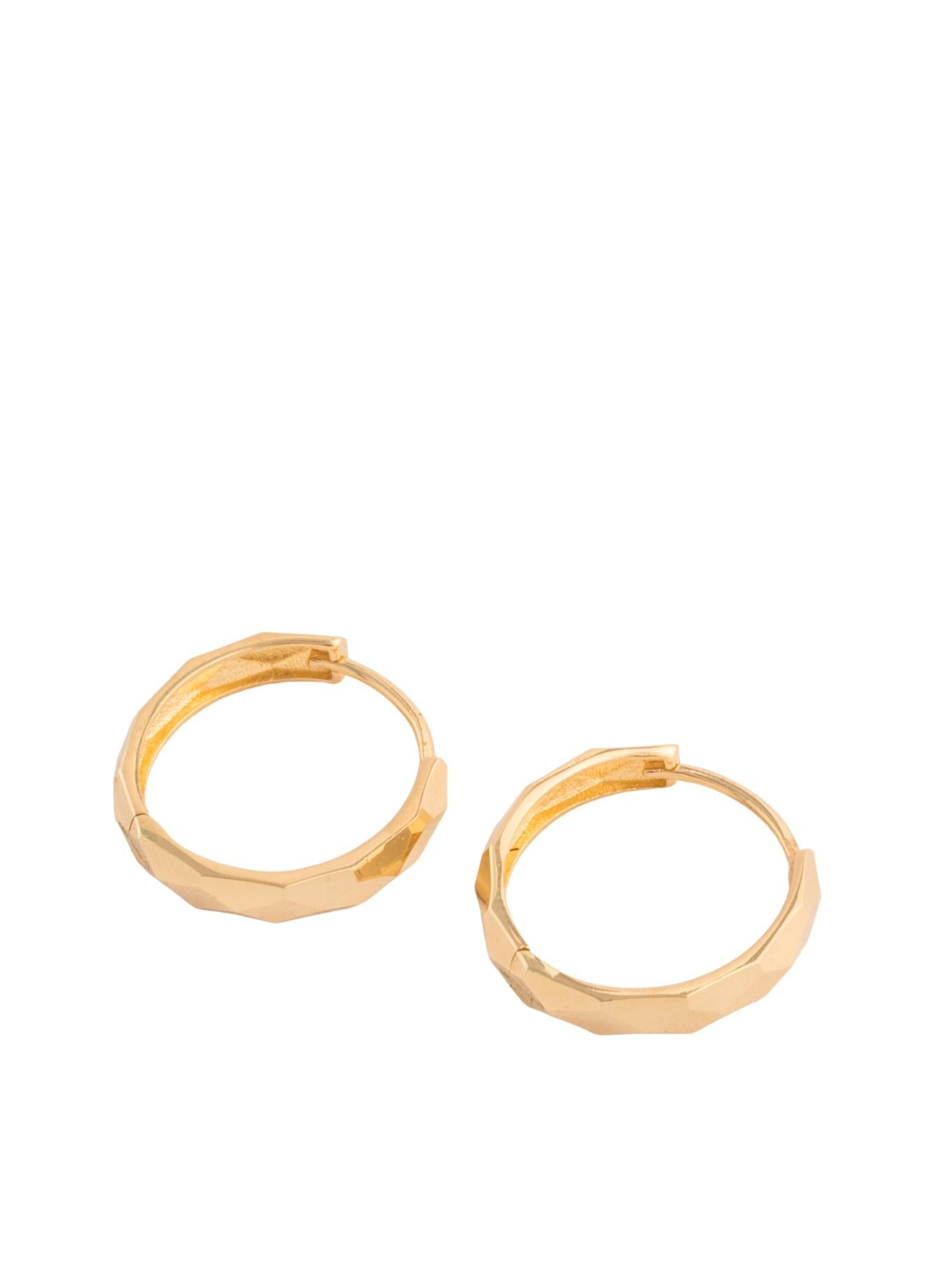 Arracada de oro sólido en 14 kilates con diamantado en rombos..png