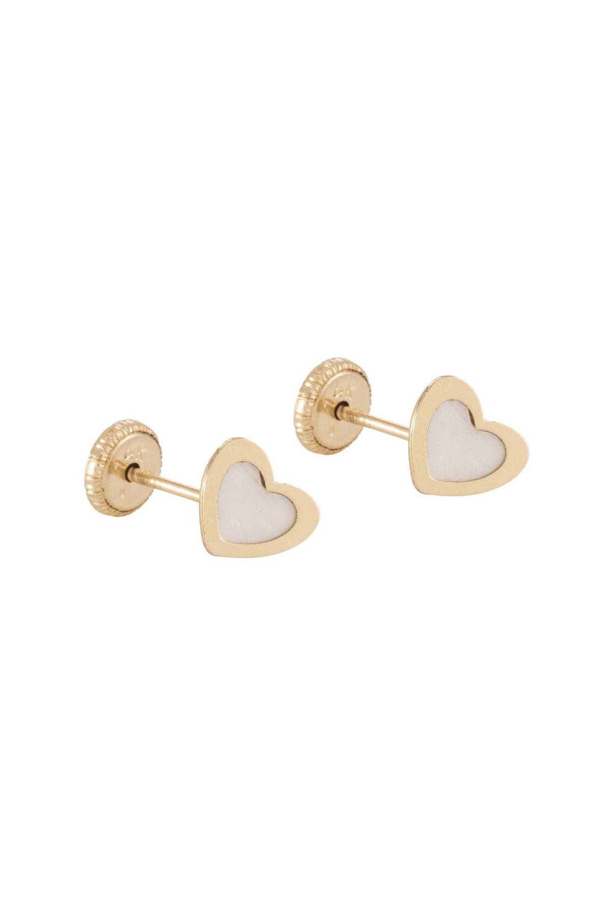 Broquel español 14 kilates, corazón de madre perla y contorno bisel en oro amarillo..png
