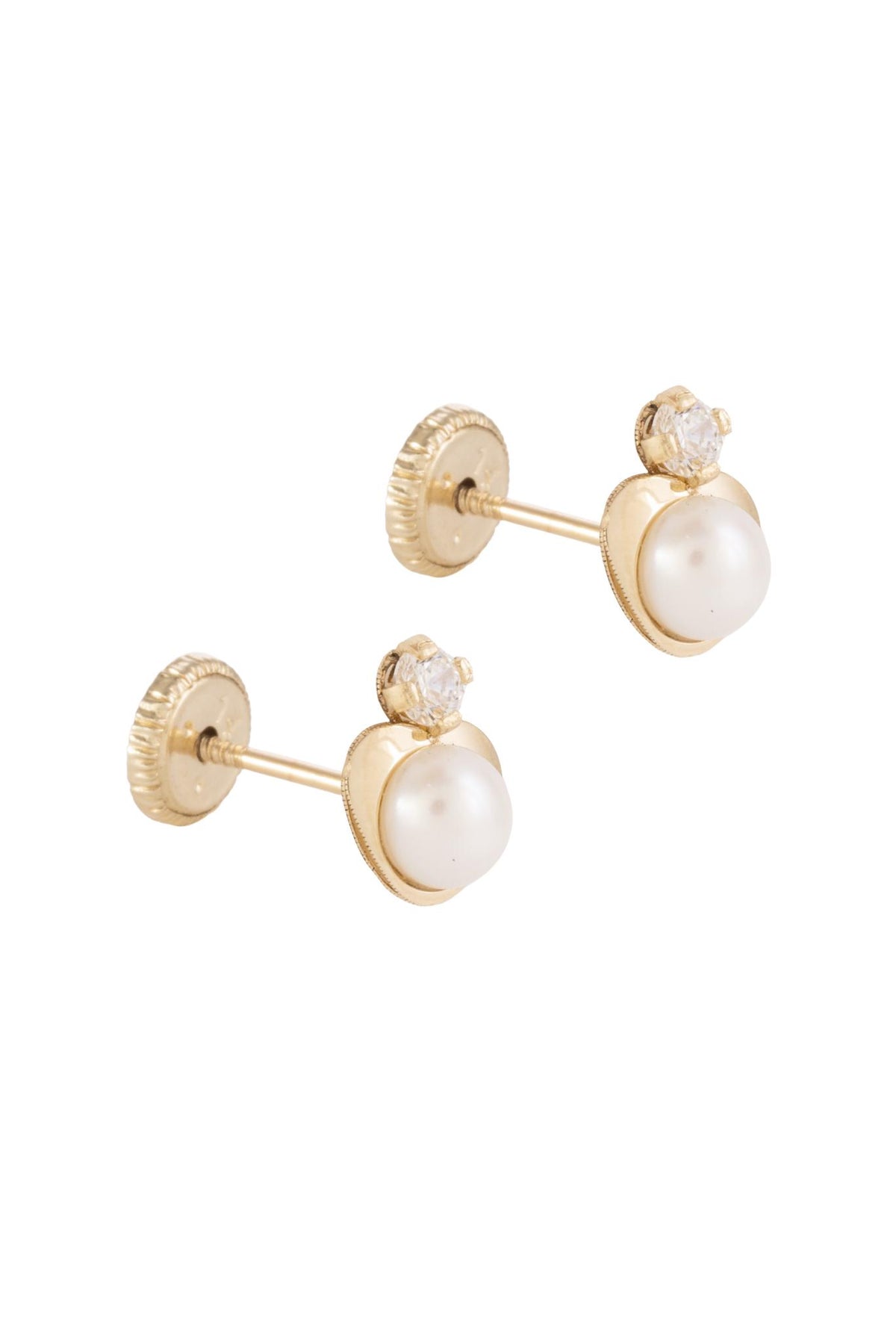 Broquel español 14 kilates, corazón de oro amarillo, centro de perla y zirconia arriba..png