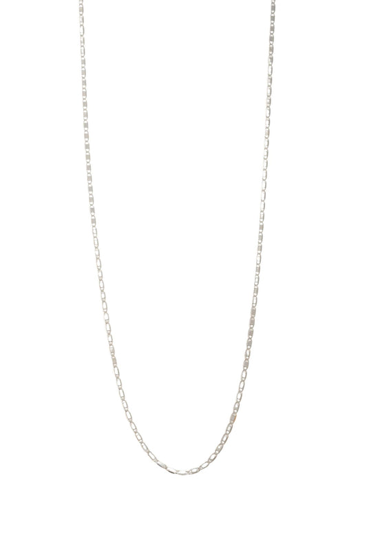 Cadena de oro solido de 14 kilates con un estilo de eslabón gucci.png