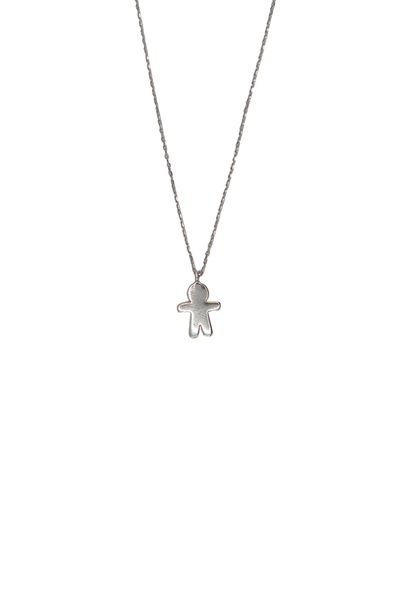 Collar de oro blanco solido de 10 kilates con un niño al finalizar.png
