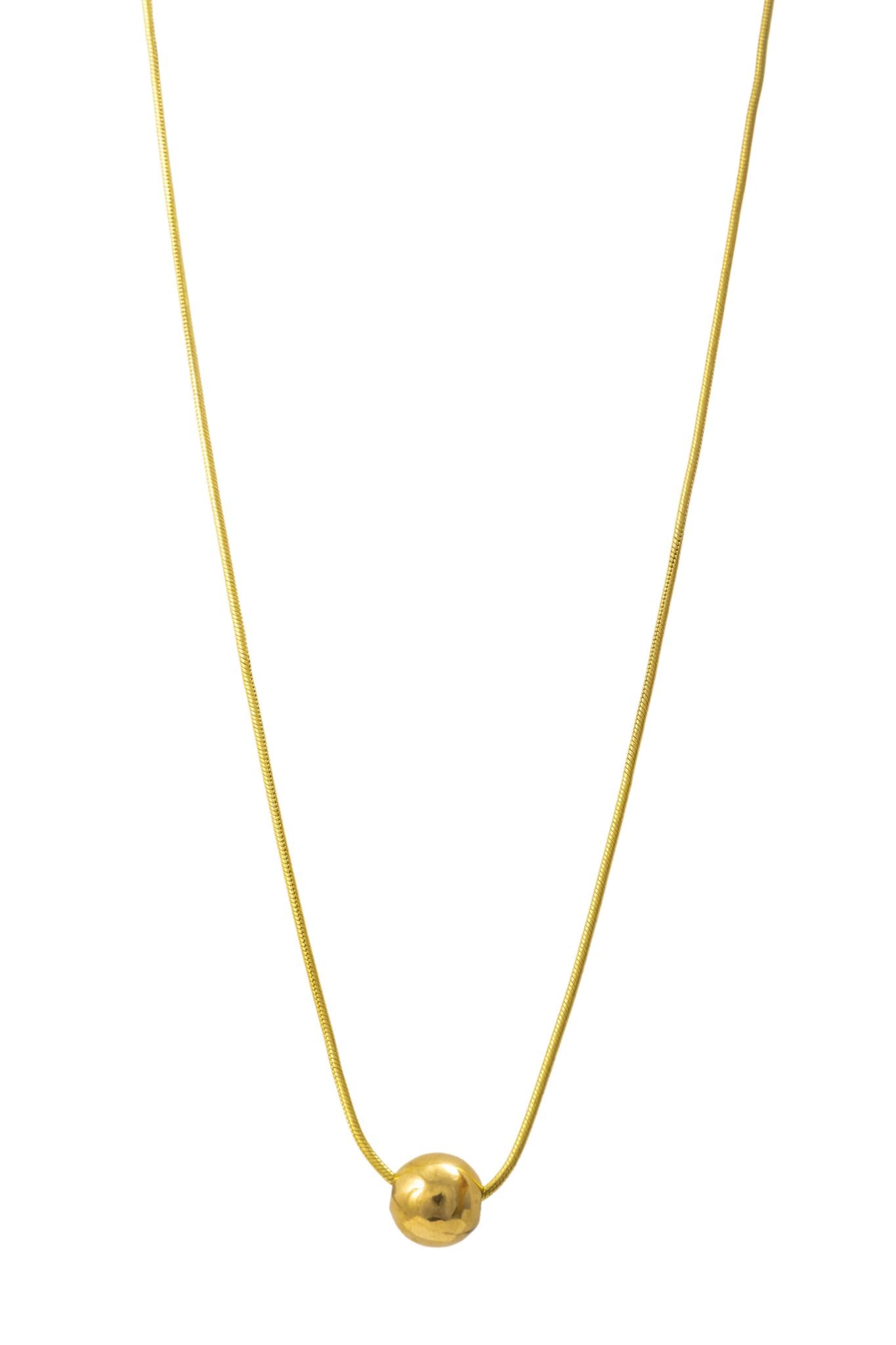 Collar de oro solido de10 kilates con un bolita dorada al final.png