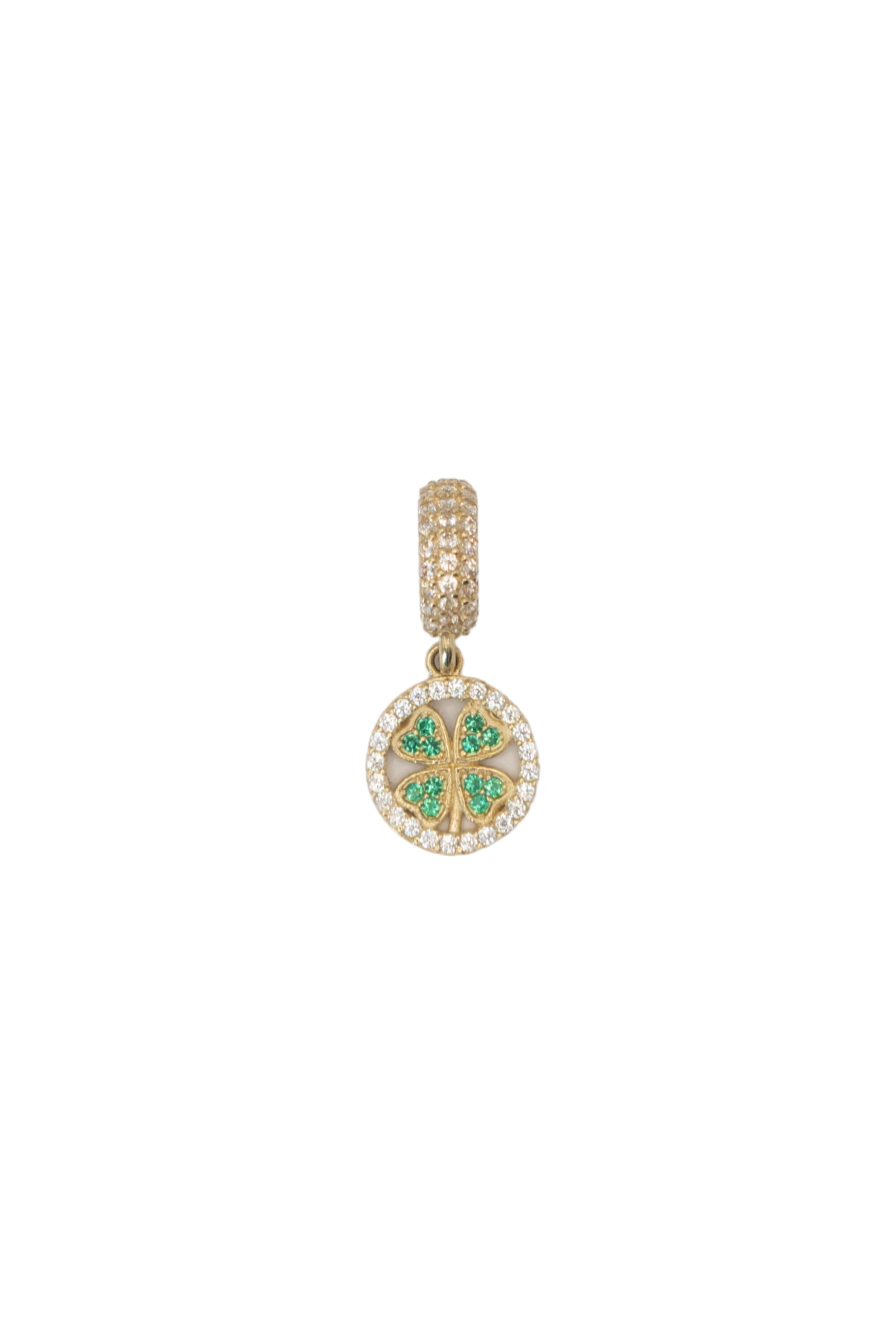 Dije 14 kilates charm trébol zirconias verdes y contorno circular de zirconias..png