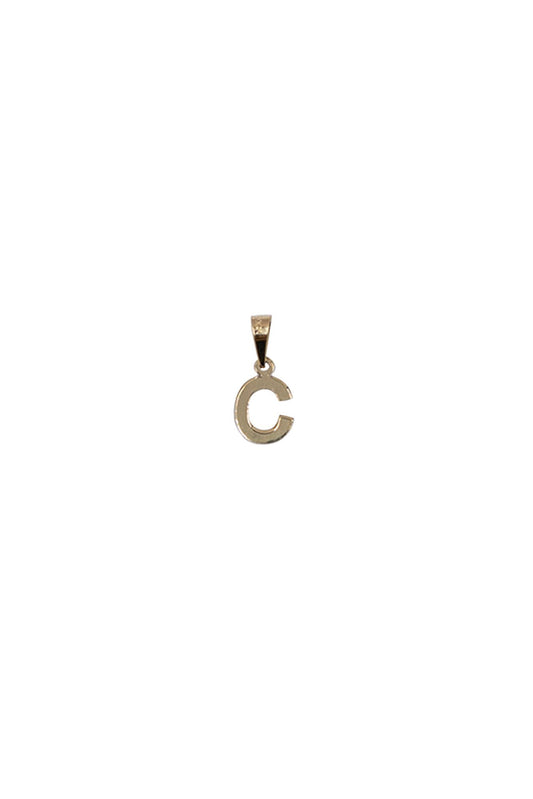 Dije inicial de oro sólido en 10 kilates con "C".png