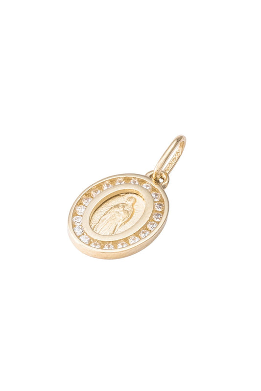 Dije medalla de oro sólido en 14 kilates con forma ovalada e imagen de Virgen de Guadalupe mate contorno zirconias chica..png