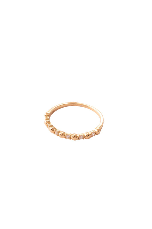 Anillo de oro sólido en 14 kilates con diamantes de 0.15 ct F/G-VS y bolitas lisas intercaladas una y una en oro amarillo..png