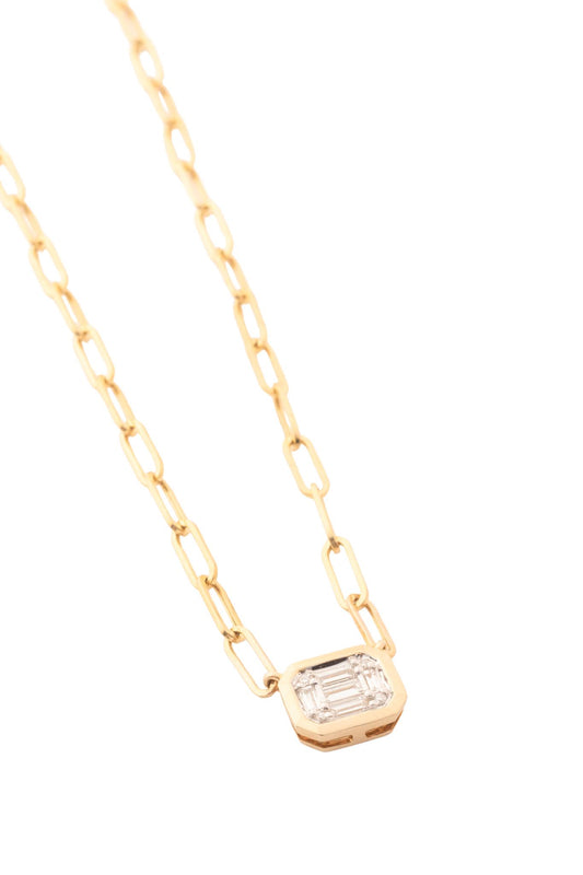 Gargantilla de oro sólido en 14 kilates con eslabon alargado ovalado y centro diamante cuadrado biselado D;0156 CT en oro amarillo..png