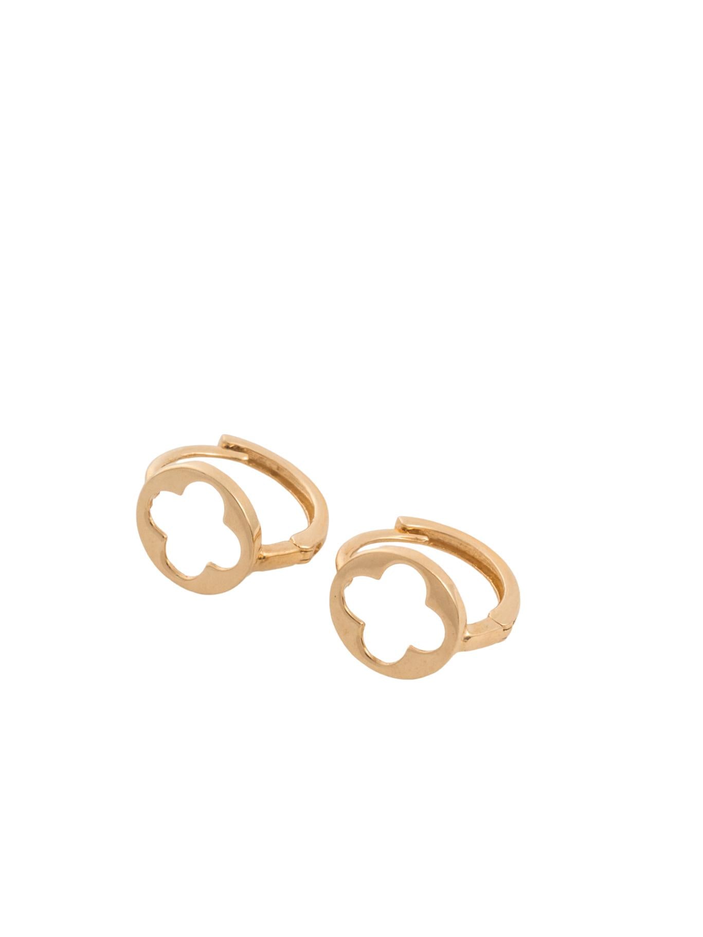 Huggie 10 kilates círculo y flor de cuatro pétalos hueco.png