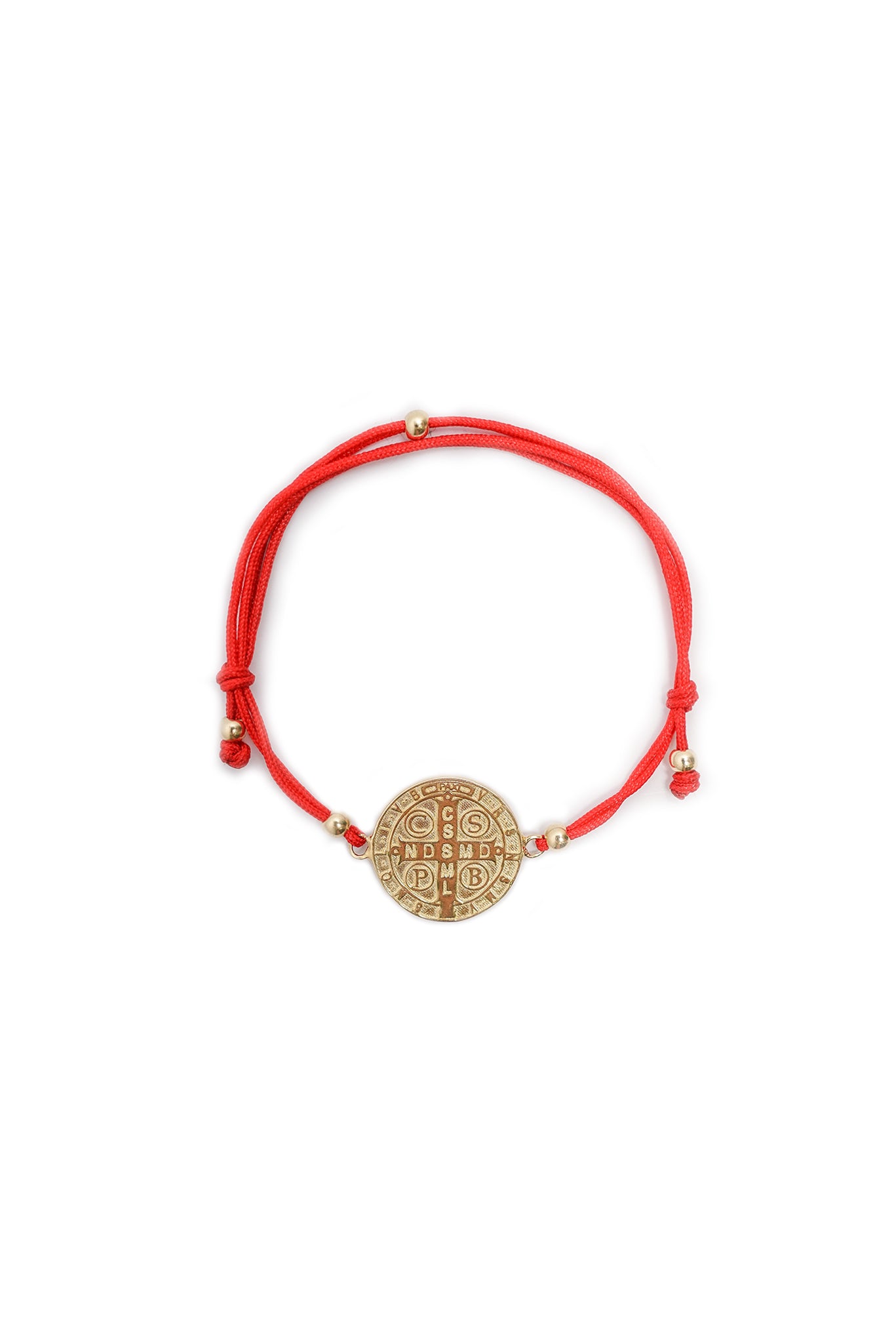 Pulsera de hilo rojo con medalla de oro grande de San Benito..png