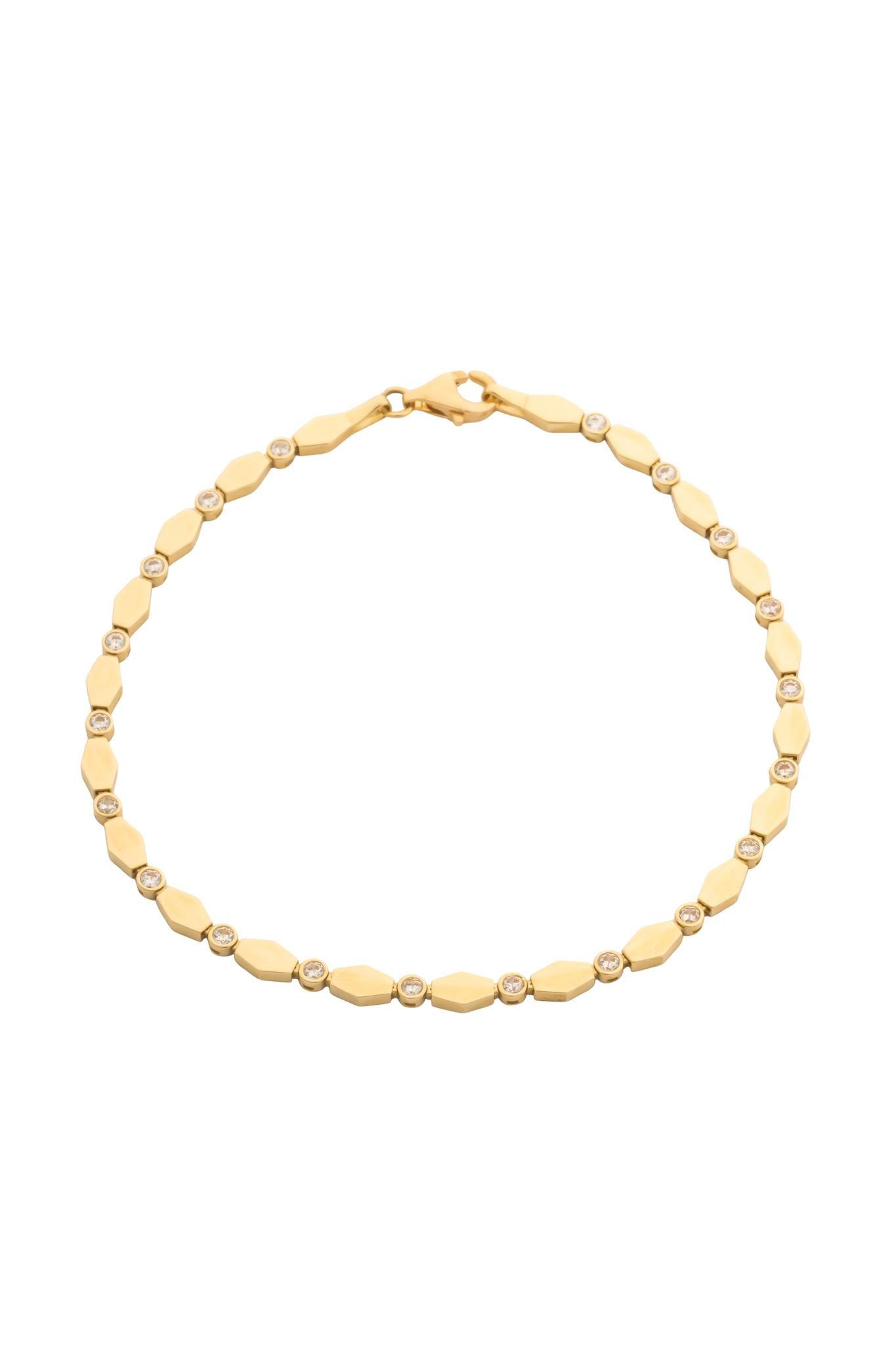 Pulsera en 10 kilates con eslabón rombo y zirconias.png