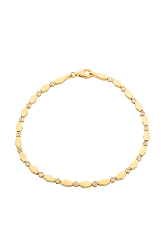 Pulsera en 10 kilates con eslabón rombo y zirconias.png